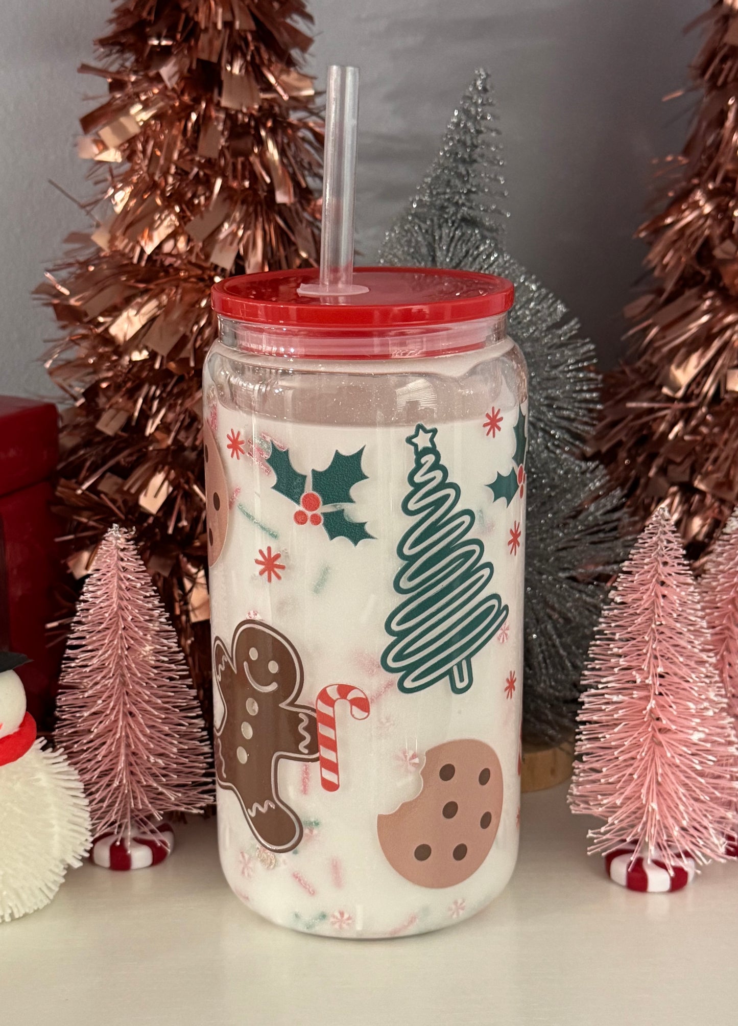 Milky Christmas 16oz Glass Snowglobe Cup